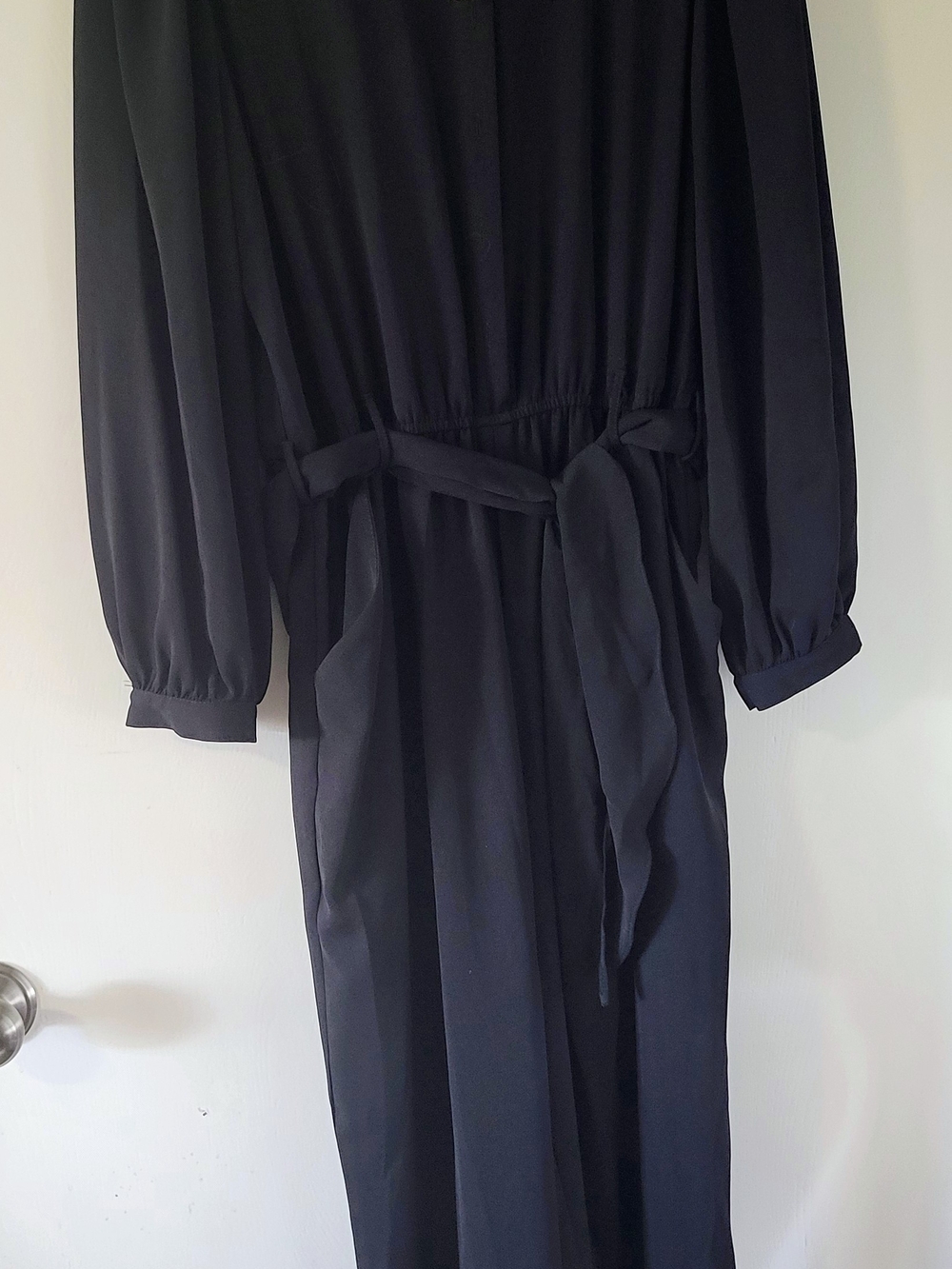 Max Studio Black Long-Sleeve Wide-Leg Jumpsuit with Self Tie